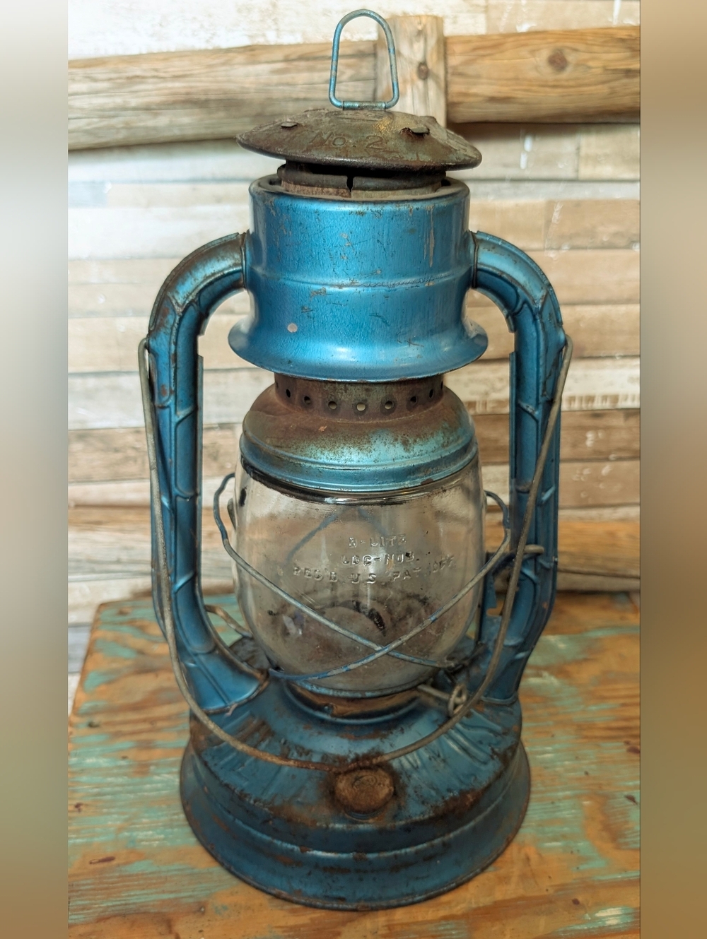 Antique Rustic Farmhouse Decor Blue Dietz No 2 D-Lite Kerosene Lantern
